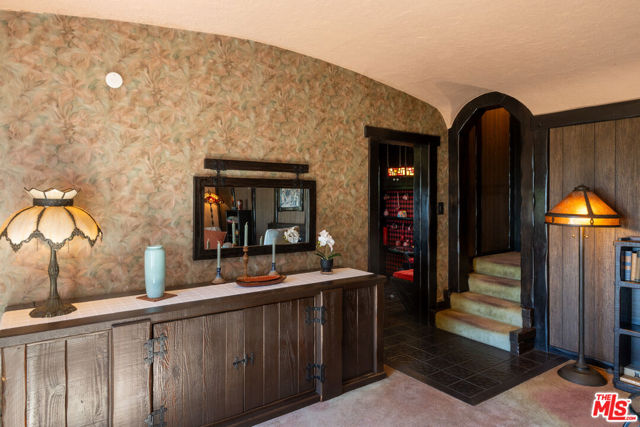 769 Bonita Drive, South Pasadena CA: https://media.crmls.org/mediaz/4bc1df37-010c-4423-81ef-6ae0cb11e7ad.jpg