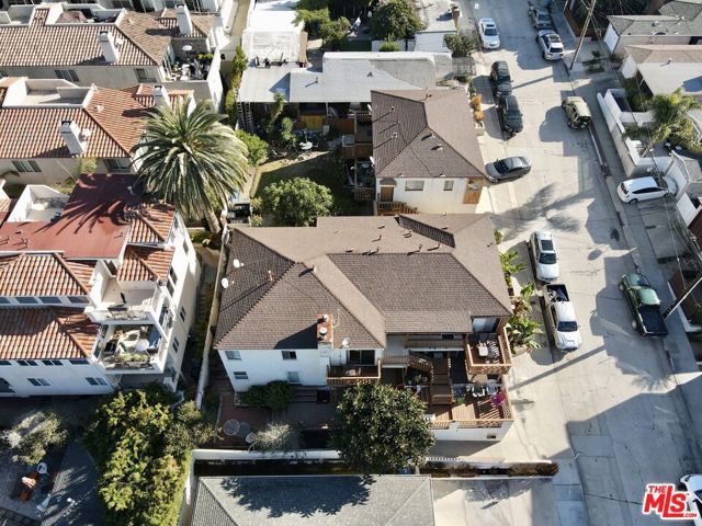 635 8th Place, Hermosa Beach, California 90254, ,Residential Income,Sold,8th,22221151