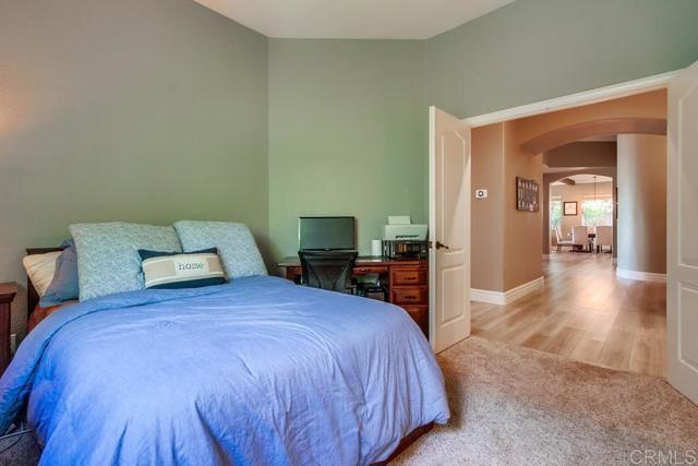 375 Camino Bailen, Escondido CA: https://media.crmls.org/mediaz/4bc3a952-e5f3-4cff-aec8-6f5969422b38.jpg
