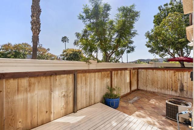 11358 Via Rancho San Diego Unit G, El Cajon CA: https://media.crmls.org/mediaz/4bc564f2-a2bd-4858-a9f1-03d9eb79c347.jpg