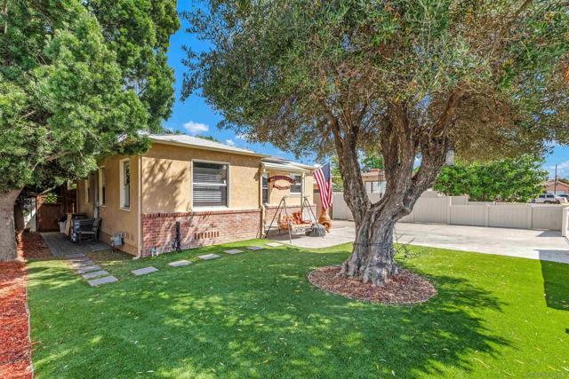 8743 Buena Valley Dr, Santee, CA 92071