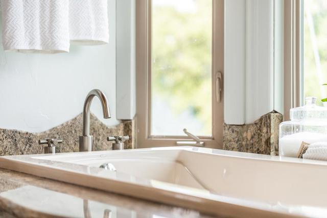1501 Hidden Valley Road, Soquel CA: https://media.crmls.org/mediaz/4bc94776-e36b-4339-9a93-6a9e325b8a86.jpg
