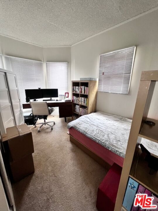 1225 S Normandie Avenue, Los Angeles CA: https://media.crmls.org/mediaz/4bc9b44d-3940-44b1-9a9c-b3f83770e222.jpg