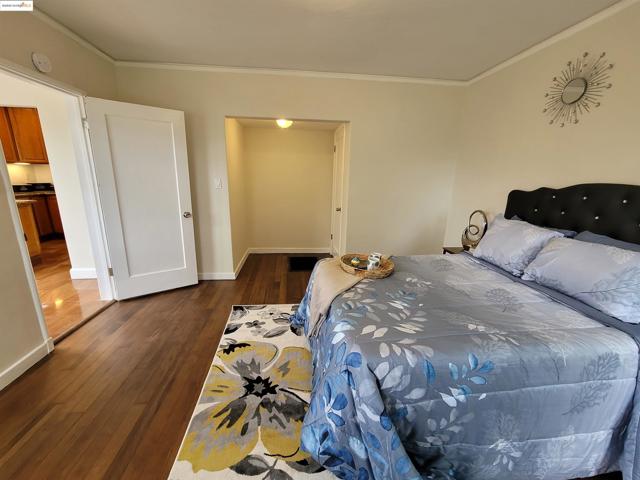 3504 68Th Ave, Oakland CA: https://media.crmls.org/mediaz/4bc9d85a-3e03-4d2c-a162-2f4f7cc7cd29.jpg