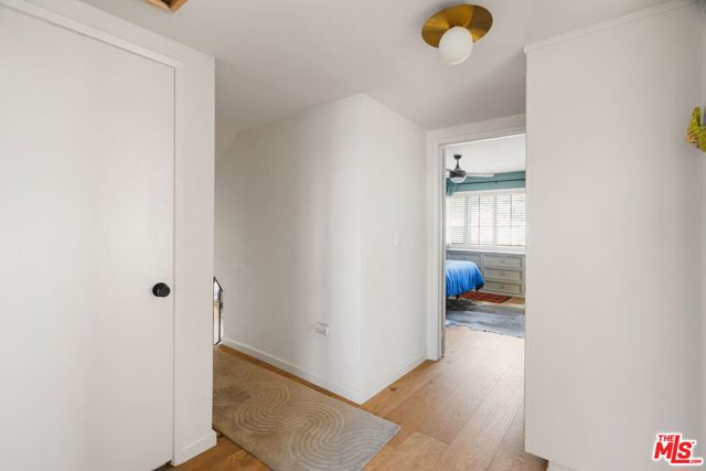 4748 Round Top Drive, Los Angeles CA: https://media.crmls.org/mediaz/4bca0128-0281-4da5-aa51-a5e3c441a181.jpg