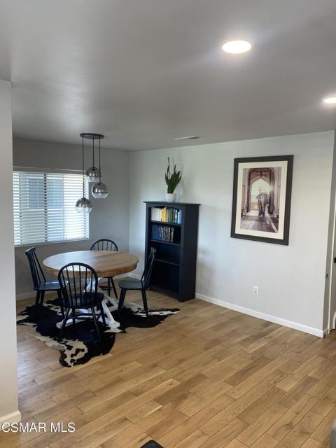 2703 Meadowwood, Santa Ana CA: https://media.crmls.org/mediaz/4bcaaa4b-aea9-42e4-a9d0-d0ce633688a5.jpg