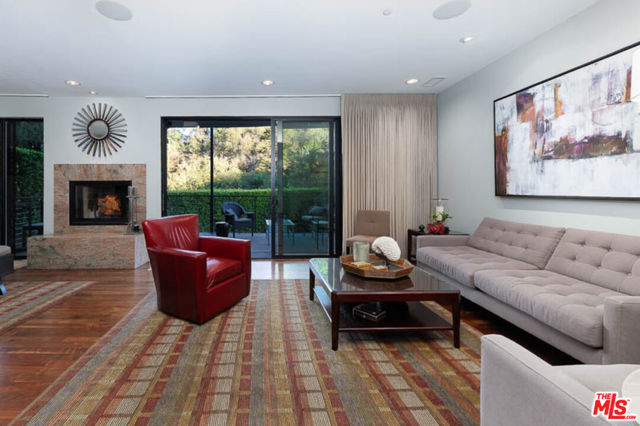 8573 Appian Way, Los Angeles CA: https://media.crmls.org/mediaz/4bcb6dcd-8cc0-4767-871b-cca6a274bb55.jpg