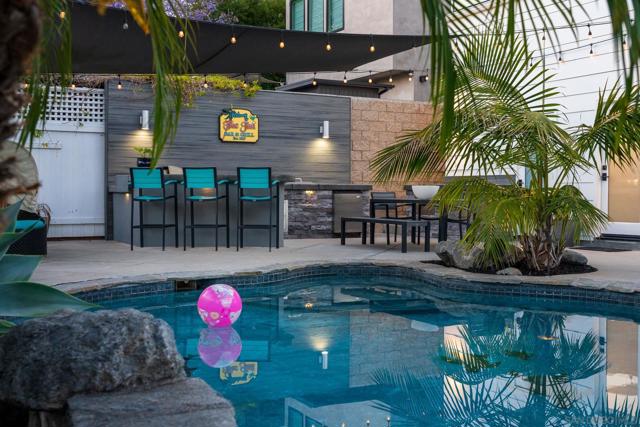 7570 Cabrillo Ave, La Jolla CA: https://media.crmls.org/mediaz/4bcc114f-a5be-409f-b310-a6f31ff9fa9f.jpg