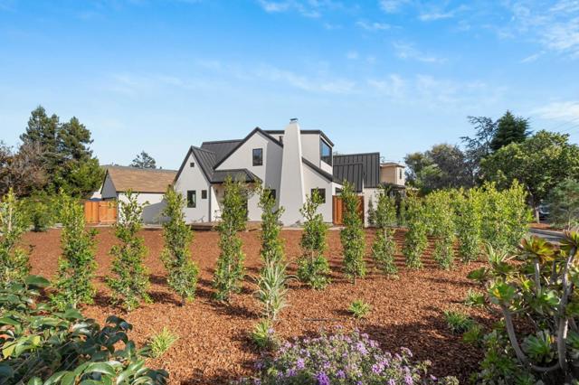 58 Gladys Avenue, Mountain View CA: https://media.crmls.org/mediaz/4bcc3c70-57cf-4989-baa4-56af808b0002.jpg