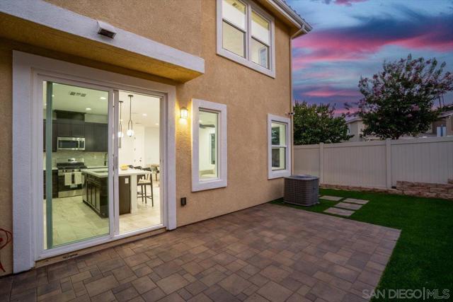 13214 Spring Mountain Rd, Lakeside CA: https://media.crmls.org/mediaz/4bcc5c38-eff1-4ee0-bc36-0929dd532044.jpg