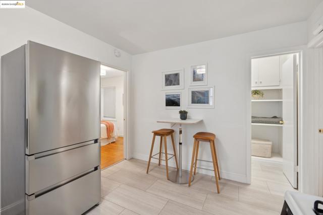 1626 Kains Ave., Berkeley CA: https://media.crmls.org/mediaz/4bcd47d7-4020-48b4-a017-3f3bf6c2386c.jpg