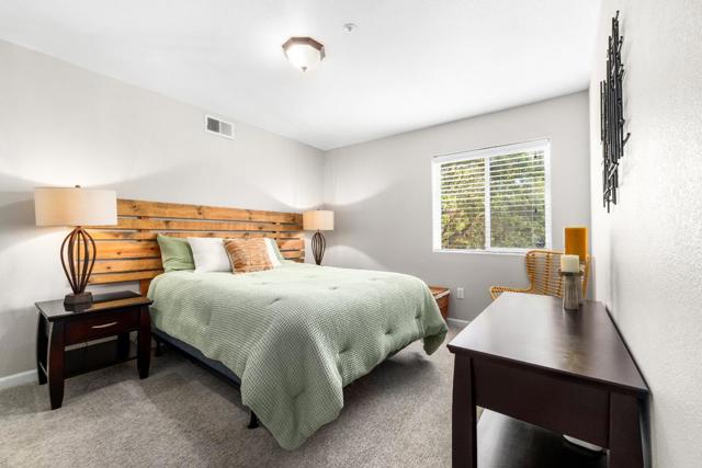 18530 Berta Ridge Place, Salinas CA: https://media.crmls.org/mediaz/4bcd47e7-d6f1-433b-b5c0-ab47c3ea1310.jpg