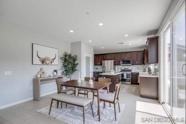 13216 Cuyamaca Vista Dr, Lakeside CA: https://media.crmls.org/mediaz/4bcd91cc-2a58-4f01-a7c5-21b963c16cef.jpg