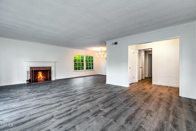 Detail Gallery Image 6 of 28 For 681 S Orange Grove Bld #1,  Pasadena,  CA 91105 - 3 Beds | 2/1 Baths