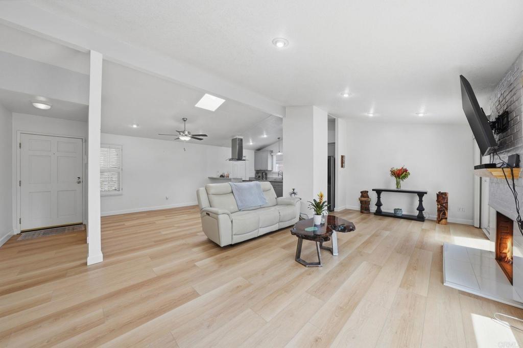 4613 Rainier Avenue - photo 3