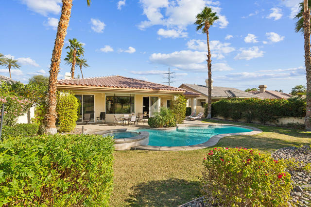 57575 Seminole Drive, La Quinta CA: https://media.crmls.org/mediaz/4bcff7d8-e0b3-480a-9ce6-a5600e96b9d8.jpg