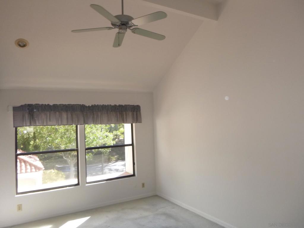 16120 Avenida Venusto - photo 9