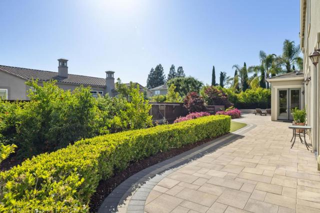 19011 Clayton Avenue, Morgan Hill CA: https://media.crmls.org/mediaz/4bd29fb0-6e68-4051-88de-90359f7da48e.jpg
