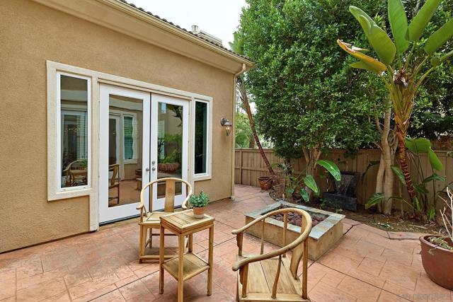 7319 Paseo Capuchina, Carlsbad CA: https://media.crmls.org/mediaz/4bd33086-ae5e-49ff-8608-af29e6f4480a.jpg