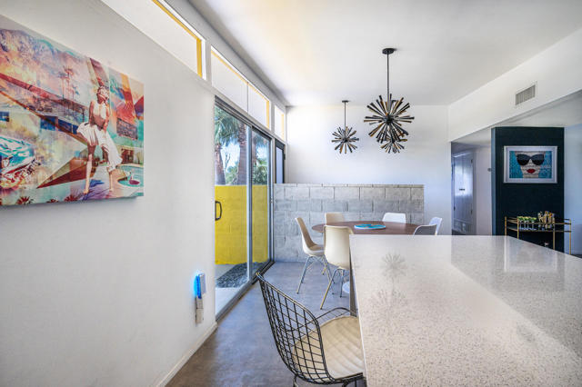 3623 E Avenida Fey Norte, Palm Springs CA: https://media.crmls.org/mediaz/4bd380e5-e47f-4384-a9dc-ad5d2ddd08a9.jpg
