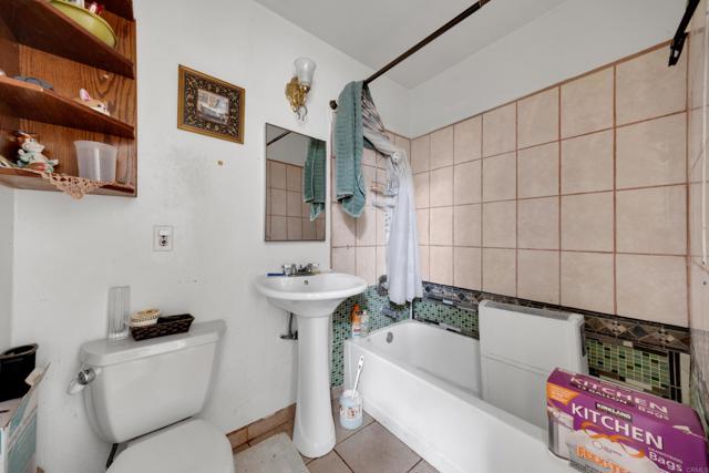 Detail Gallery Image 16 of 29 For 8739 Saint George St, Spring Valley,  CA 91977 - 3 Beds | 2 Baths