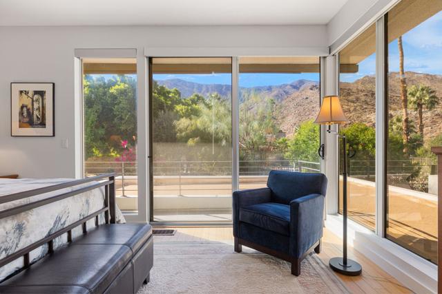 2831 S Palm Canyon Drive, Palm Springs CA: https://media.crmls.org/mediaz/4bd5c326-9ca5-4948-93dd-ae6ce5f0fdf2.jpg