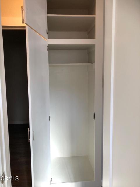 7077 Day Street, Tujunga CA: https://media.crmls.org/mediaz/4bd5f083-b674-49f8-b8f5-d3de57fec005.jpg