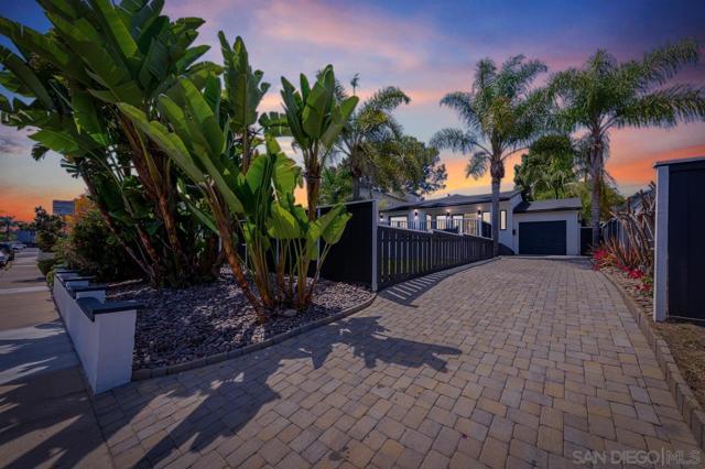 2128 Missouri St, San Diego CA: https://media.crmls.org/mediaz/4bd5fb7d-522d-4dfd-beac-89d9b6626120.jpg