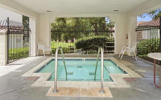 742 Eastshore Ter, Chula Vista CA: https://media.crmls.org/mediaz/4bd663b7-a6d9-4192-a24f-e81790362929.jpg