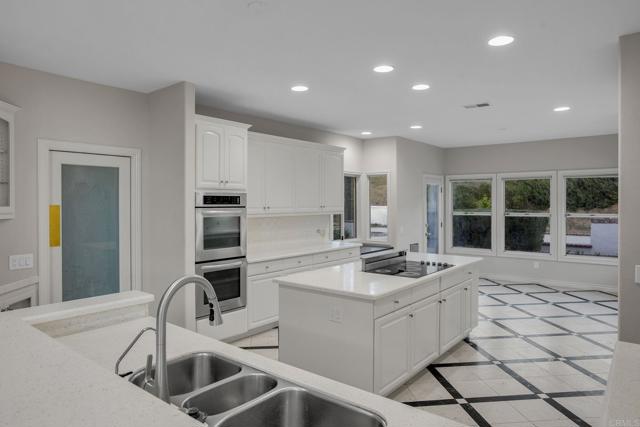 Detail Gallery Image 10 of 68 For 4286 La Canada Rd, Fallbrook,  CA 92028 - 3 Beds | 3/1 Baths