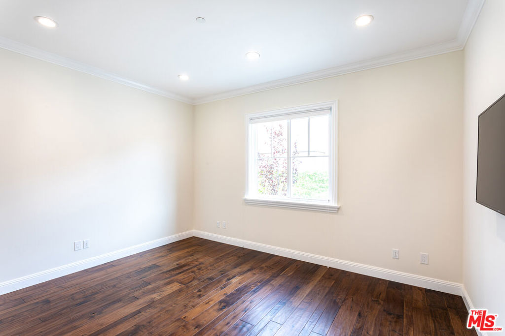 MLS #26864943 image #36