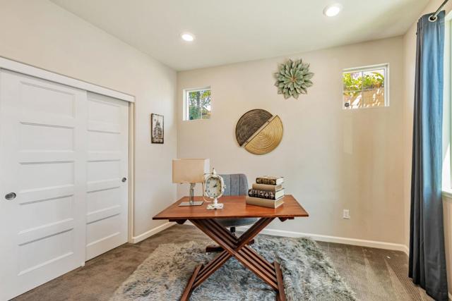 25899 Dollar Street, Hayward CA: https://media.crmls.org/mediaz/4bd8ffee-5eed-4de2-965d-23d8664bb65c.jpg
