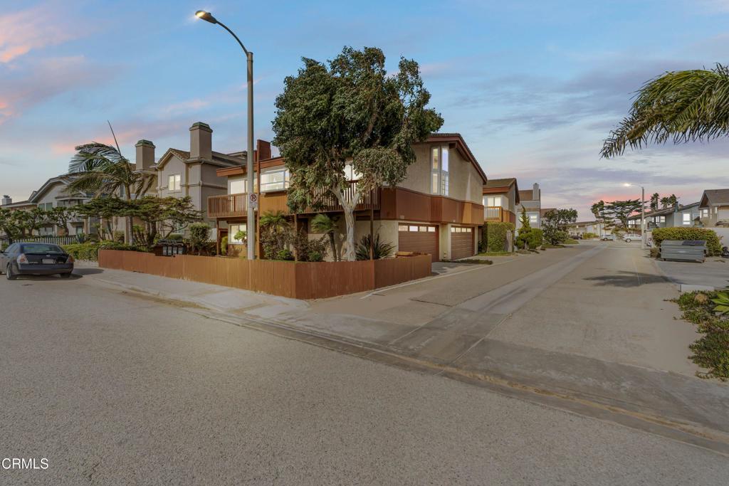 4Bd9097B Fa02 4D84 B7B3 10Dd544Ff5A9 5123 Neptune Square, Oxnard, Ca 93035 &Lt;Span Style='BackgroundColor:transparent;Padding:0Px;'&Gt; &Lt;Small&Gt; &Lt;I&Gt; &Lt;/I&Gt; &Lt;/Small&Gt;&Lt;/Span&Gt;