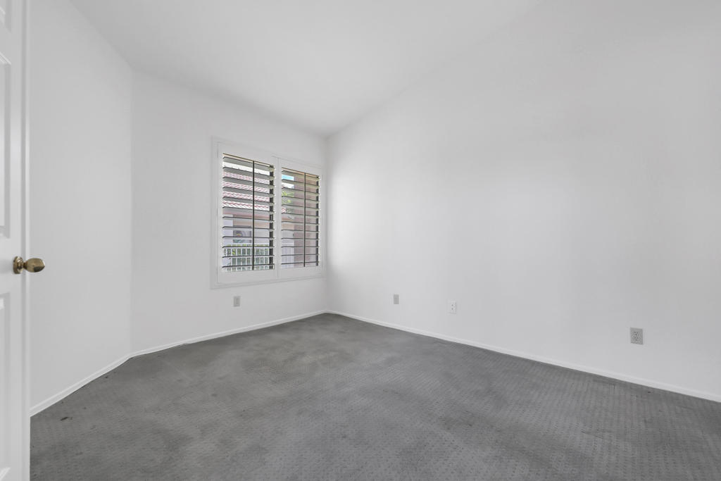 MLS #219137000DA image #15