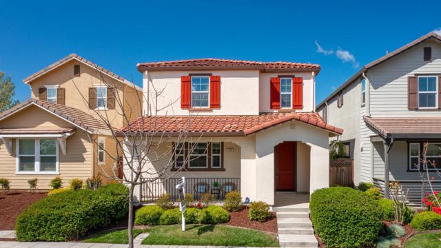 1091 S Shields Avenue, Mountain House CA: https://media.crmls.org/mediaz/4bdc3edf-0506-4447-b583-5eefefcfb8aa.jpg