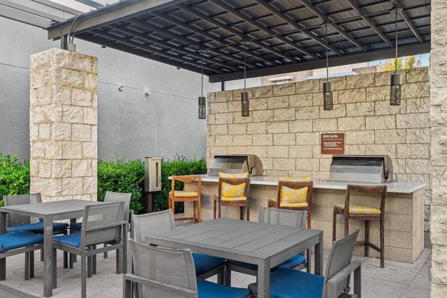 2358 Velocity, Fremont CA: https://media.crmls.org/mediaz/4bddfebb-97ec-4248-8a43-b98a301d832f.jpg