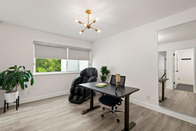 1919 Alameda De Las Pulgas, San Mateo CA: https://media.crmls.org/mediaz/4bde037b-3498-44c9-b85c-88cf15757ba1.jpg