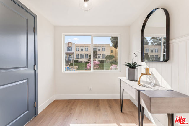 426 N Pacific Avenue, San Pedro CA: https://media.crmls.org/mediaz/4bde1404-becb-467f-b3a3-9266979a3d06.jpg
