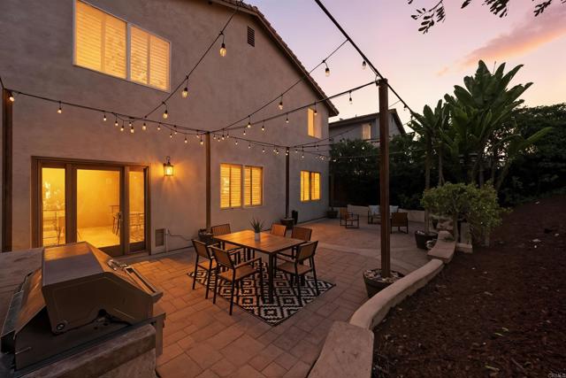 1029 Vista Oak Place, Chula Vista CA: https://media.crmls.org/mediaz/4bdf96ea-d2d9-4c11-853a-473df85aaaf1.jpg