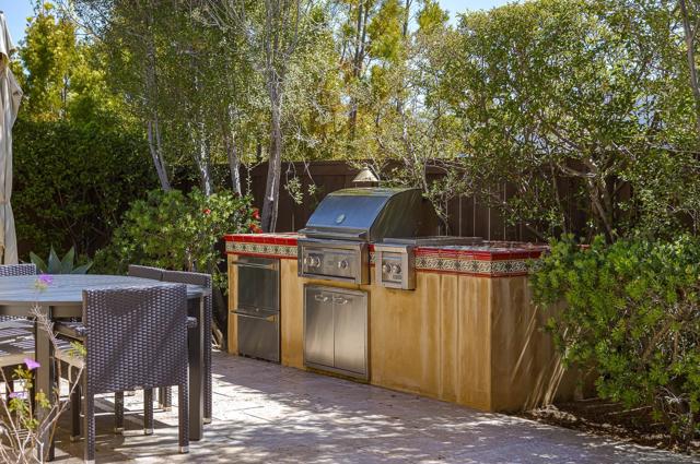 7152 Sitio Corazon, Carlsbad CA: https://media.crmls.org/mediaz/4be07c05-43c7-43f3-82d5-dae97429cb44.jpg