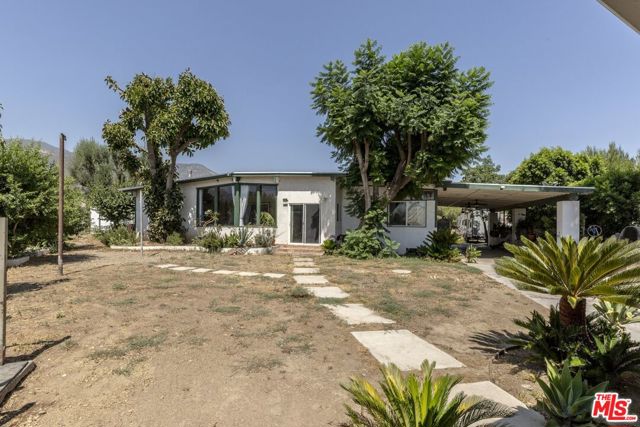 14175 Bergstrom Place, Sylmar CA: https://media.crmls.org/mediaz/4be1d009-1bd4-4919-84c6-fd02090014c7.jpg