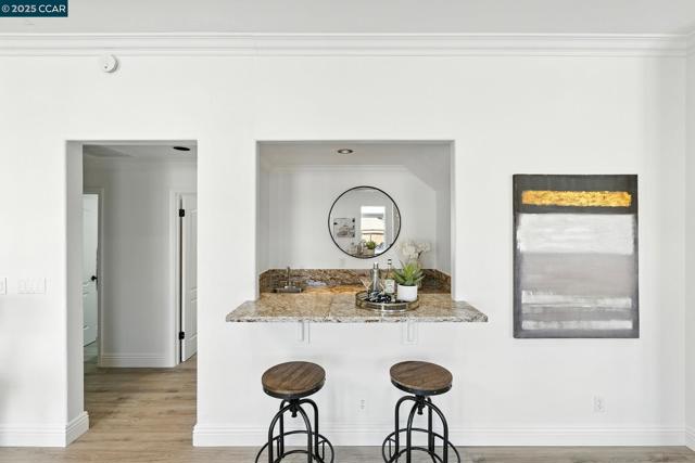 1023 Pebble Beach Dr, Clayton CA: https://media.crmls.org/mediaz/4be20191-a64e-4924-a8d8-25e45c221fe0.jpg