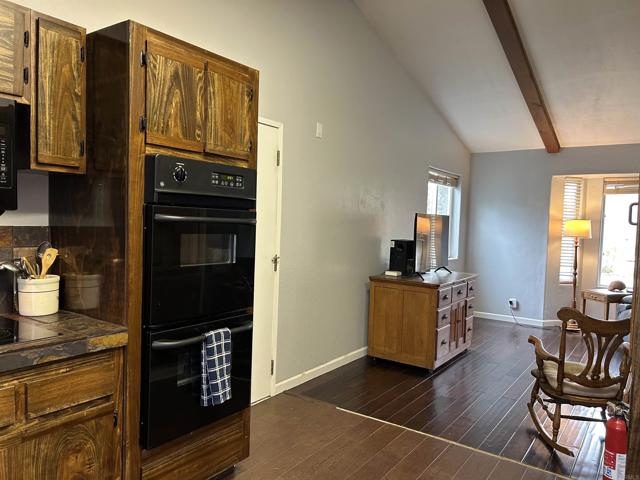 Detail Gallery Image 15 of 36 For 18461 Santa Anita St, Tehachapi,  CA 93561 - 3 Beds | 2 Baths