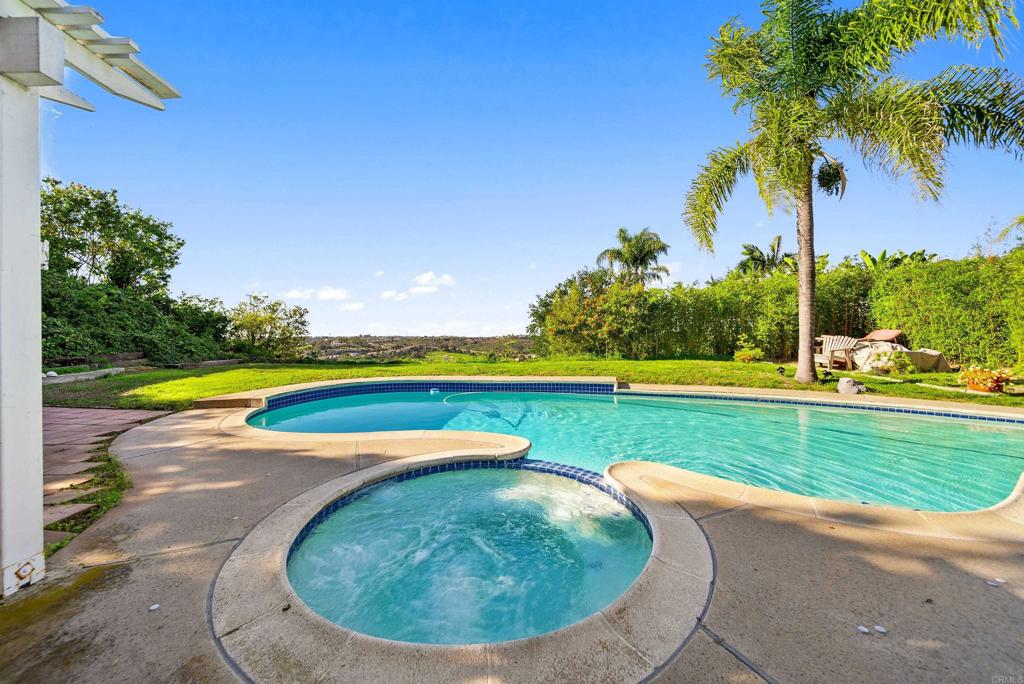 2518 Unicornio Street - photo 3