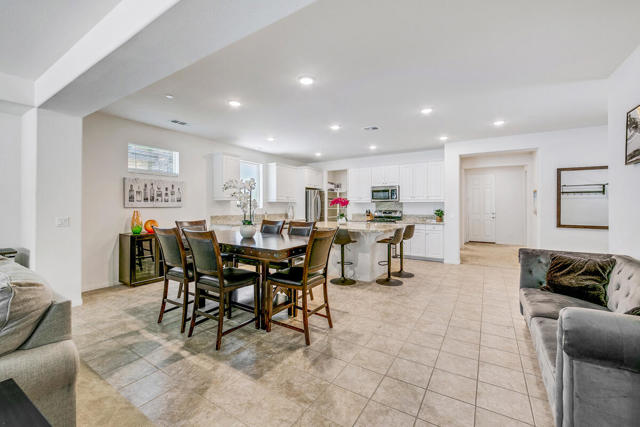Image 7 of 38 For 49337 Nicholson Court