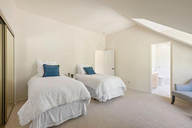 4071 Los Altos Drive, Pebble Beach CA: https://media.crmls.org/mediaz/4be64b0d-2419-411d-a4f3-b74d20e16ec2.jpg