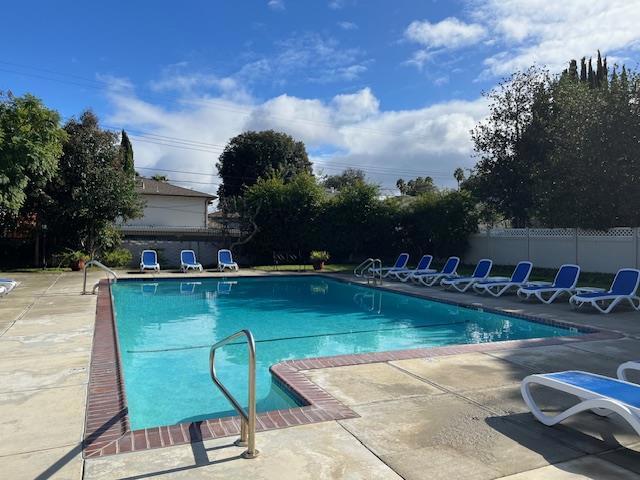 618 S Fair Oaks Avenue, Sunnyvale CA: https://media.crmls.org/mediaz/4be6aaa2-c1cb-479a-9c26-5b9b9c3ac119.jpg