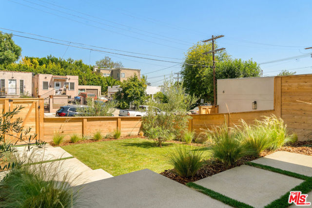 1615 N Coronado Street, Los Angeles CA: https://media.crmls.org/mediaz/4be6ef45-2166-4184-975c-6c8bb2850b50.jpg
