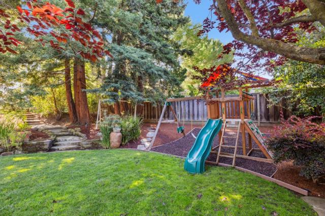822 Mesa Court, Palo Alto CA: https://media.crmls.org/mediaz/4be83984-82d0-477d-848c-925be311ba53.jpg
