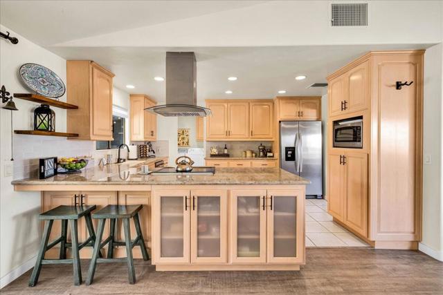 73501 Broken Arrow Trail, Palm Desert CA: https://media.crmls.org/mediaz/4bea28f7-ecd2-4e92-a689-39625057f3ce.jpg